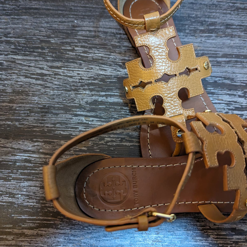 Tory Burch ankle strap logo-Brown Sandals 7.5 - Picture 7 of 7